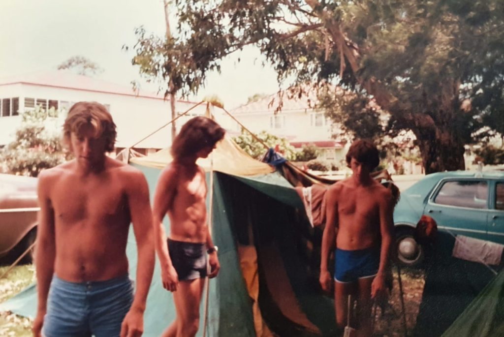 Setting up our campsite at Brunswick Heads - Christmas 1979.